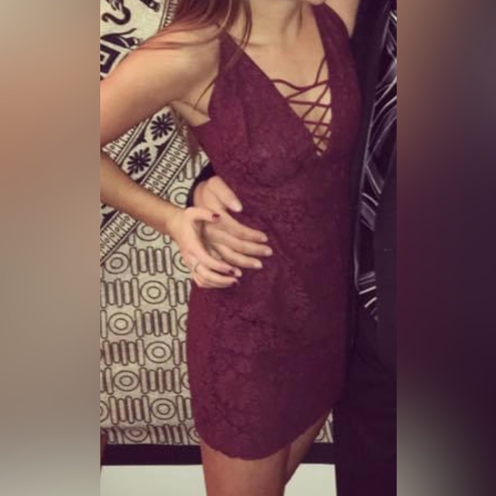 ASTR maroon lace dress